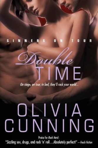 Double Time: A Scorching Erotic Romance with a Threesome as Hot in the Sheets as They Are on the Stage (Sinners on Tour Book 5) (English Edition)
